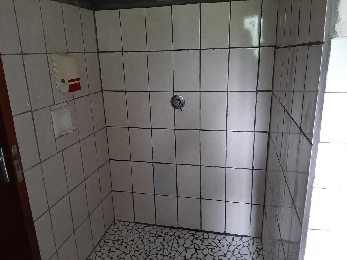 Elephant Walk Guesthouse And Back Packers 팔라보르와 외부 사진